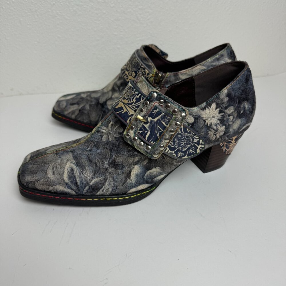 NWOT Gray Embossed Floral Buckle Leather Side Zip Loafer Bootie - Picture 3 of 14